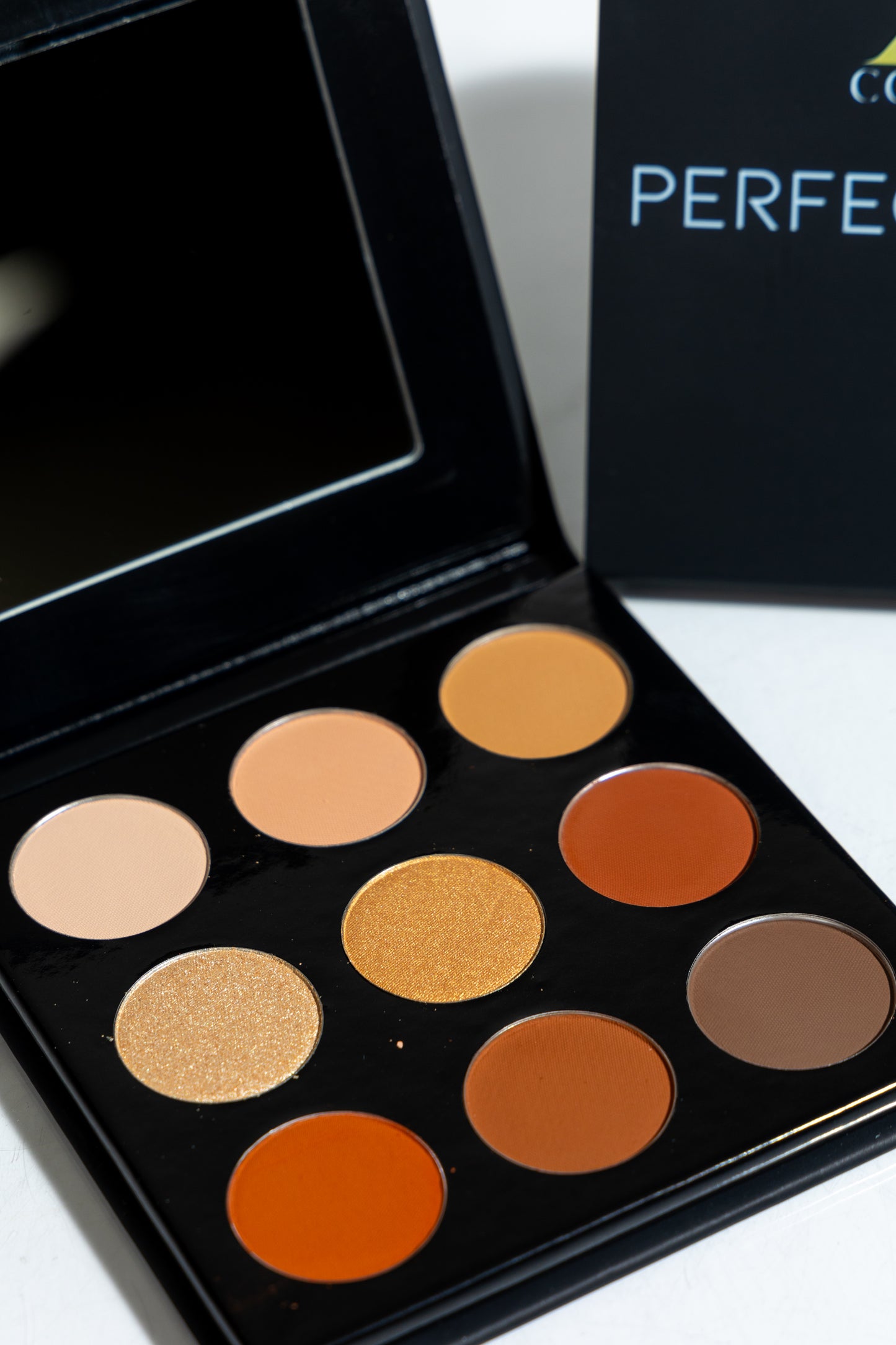 Perfect Bronze Eyeshadow Palette